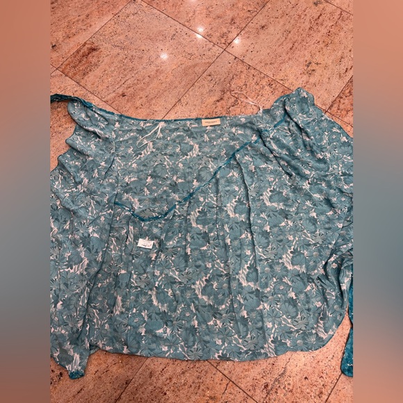 ADRIANA DEGREAS - Picture 3 of 5